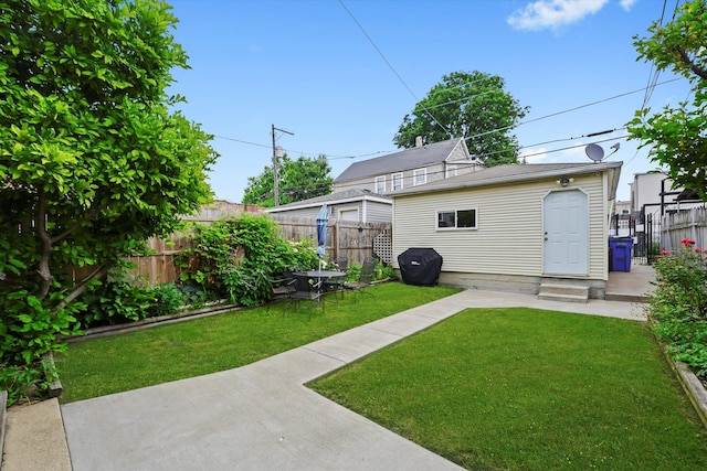 1637 N Keeler Ave, Chicago, IL 60639 - fenced backyard featuring an outdoor structure