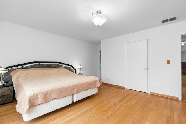 1012 Sussex Dr, Northbrook, IL 60062 - photo 25