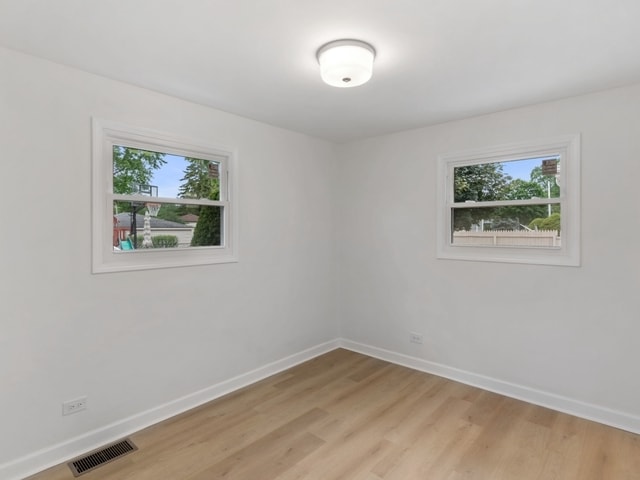 327 Marion Ct, Wheeling, IL 60090 - photo 20