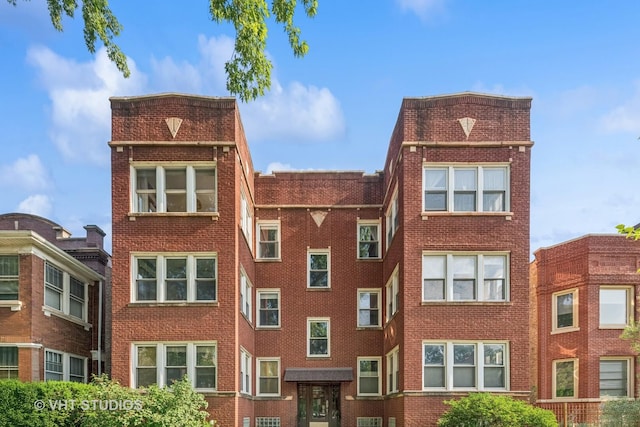 1412 W Bryn Mawr Ave Unit 3W, Chicago, IL 60660 - photo 1