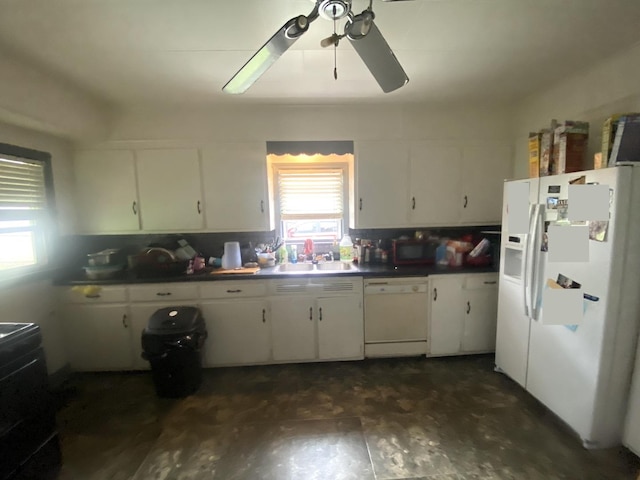 827 E Garden St, Freeport, IL 61032 - photo 2