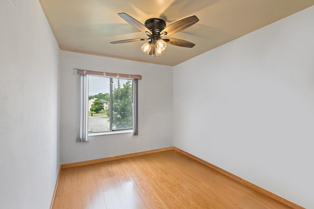 3513 Bordeaux Ct, Hazel Crest, IL 60429 - unfurnished room featuring light wood-style floors and a ceiling fan