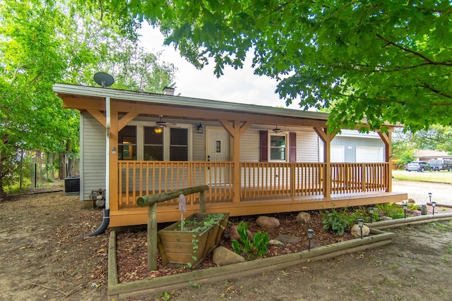 378 E Union St, Seneca, IL 61360 - photo 1