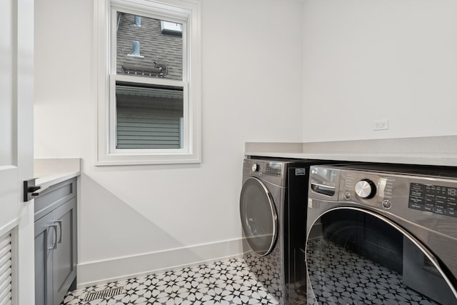 2026 W Waveland Ave, Chicago, IL 60618 - photo 23