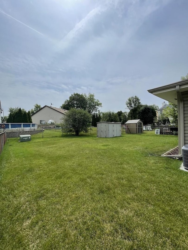 7019 Buckingham Cir, Woodridge, IL 60517 - photo 16