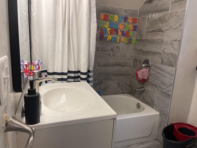 9931 S Ewing Ave, Chicago, IL 60617 - photo 13