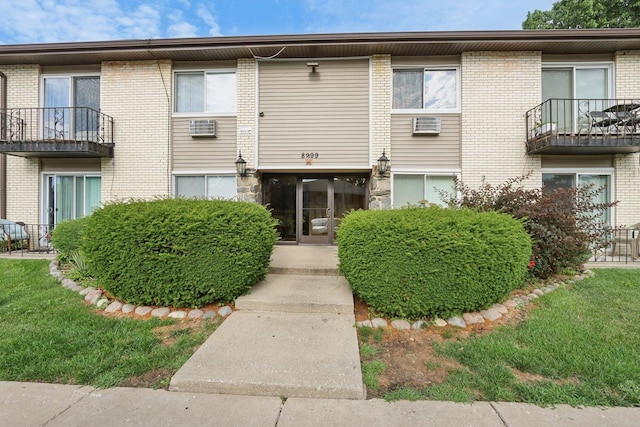 8999 Kennedy Dr Unit 102B, Des Plaines, IL 60016 - photo 1
