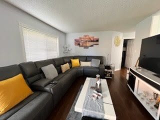 8999 Kennedy Dr Unit 102B, Des Plaines, IL 60016 - photo 14