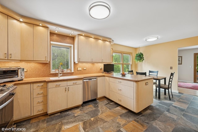 449 Caren Dr, Buffalo Grove, IL 60089 - photo 6