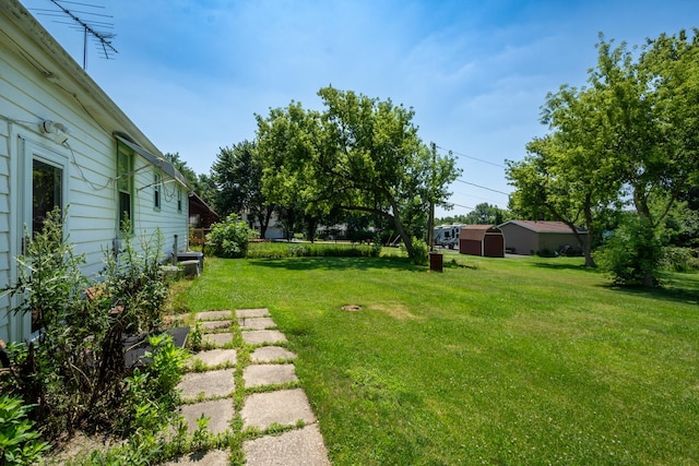 40484 N Deep Lake Rd, Antioch, IL 60002 - photo 28