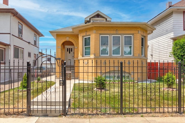 1308 N Waller Ave, Chicago, IL 60651 - photo 1