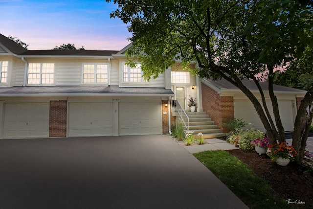 30W019 Plum Ct, Warrenville, IL 60555 - photo 1