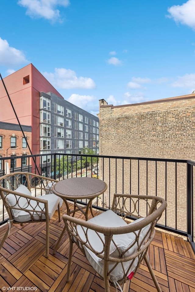 1907 N Milwaukee Ave Unit 307, Chicago, IL 60647 - view of balcony