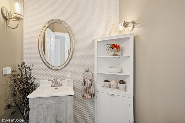 523 N Ela Rd, Barrington, IL 60010 - bathroom featuring vanity