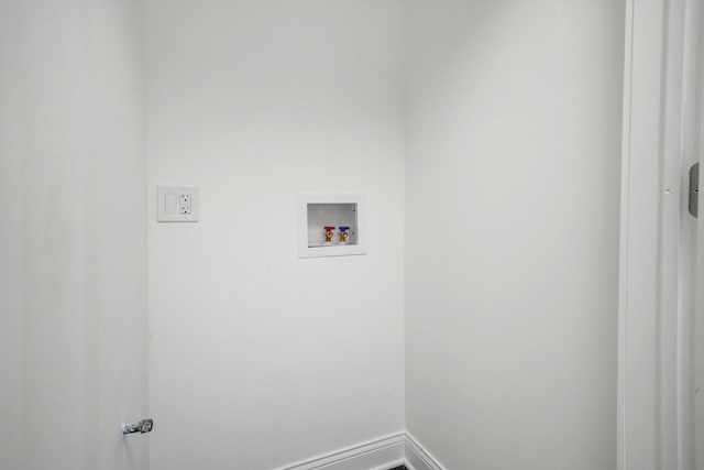 4426 S Artesian Ave, Chicago, IL 60632 - laundry area with hookup for a washing machine and baseboards