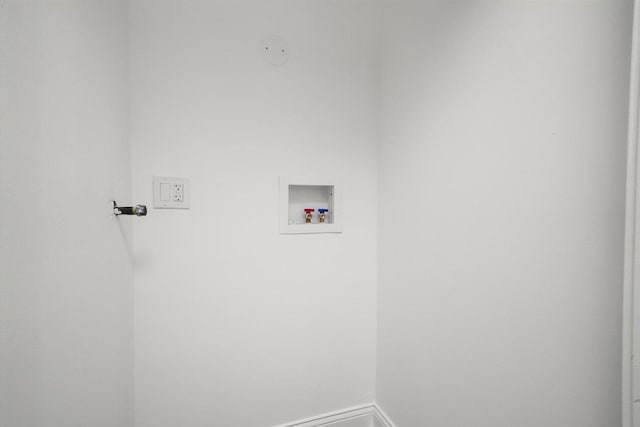 4426 S Artesian Ave, Chicago, IL 60632 - washroom with washer hookup and baseboards