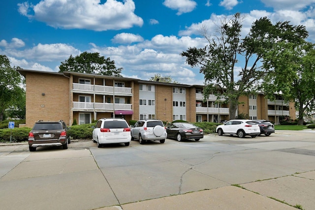 960 Beau Dr Unit 205, Des Plaines, IL 60016 - photo 1