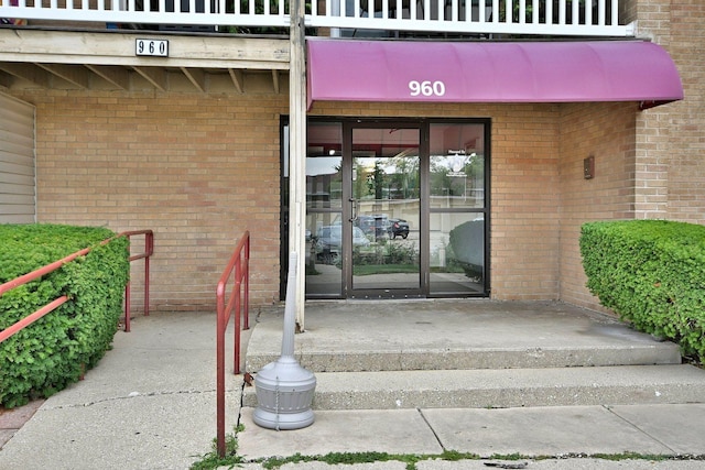 960 Beau Dr Unit 205, Des Plaines, IL 60016 - photo 3