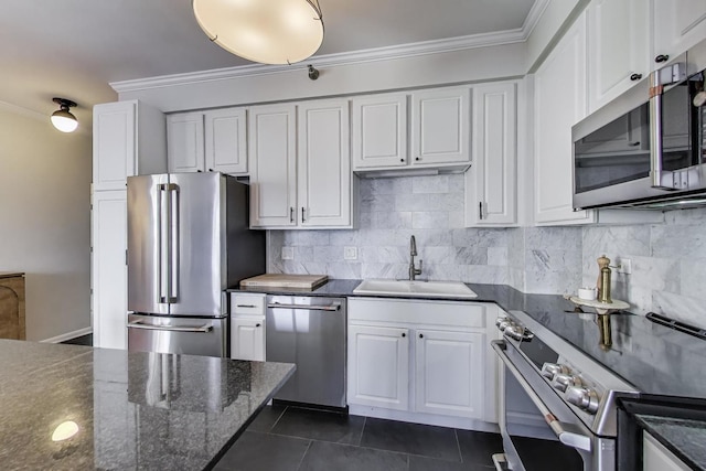 435 W Erie St Unit 1207, Chicago, IL 60654 - photo 13