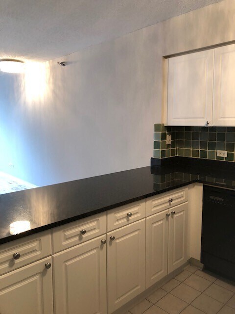 512 N Mcclurg Ct Unit 2112, Chicago, IL 60611 - photo 8