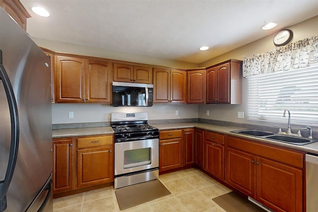 1900 Saltonstall Dr, Normal, IL 61761 - photo 18