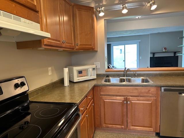 700 N Adelaide St Unit 85, Normal, IL 61761 - photo 3