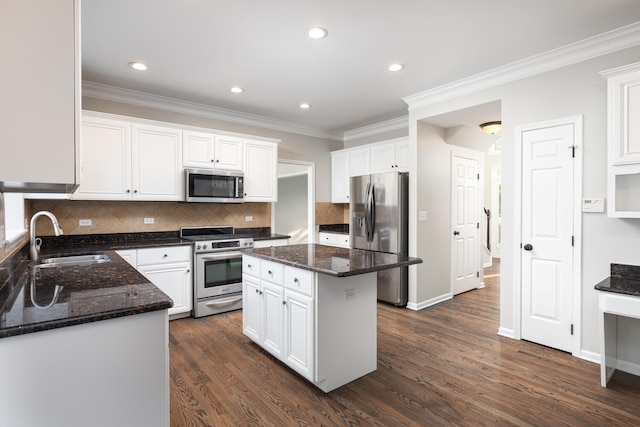 2203 Fox Boro Ln, Naperville, IL 60564 - photo 8