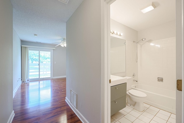 1138 Courtland Dr Unit 14E, Buffalo Grove, IL 60089 - photo 32