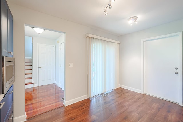 1138 Courtland Dr Unit 14E, Buffalo Grove, IL 60089 - photo 10