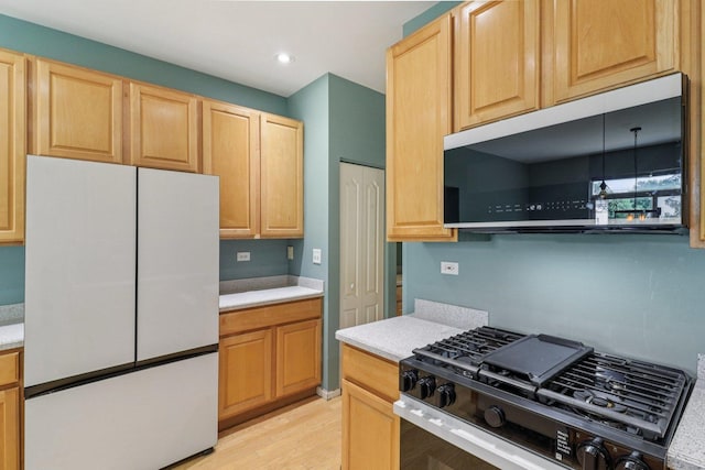 2735 Hillsboro Blvd, Aurora, IL 60503 - photo 13