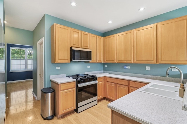 2735 Hillsboro Blvd, Aurora, IL 60503 - photo 10