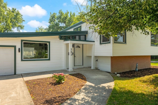 383 N Lincoln Ave, Villa Park, IL 60181 - photo 1