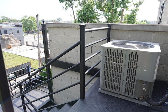 2665 W Warren Blvd Unit 3, Chicago, IL 60612 - exterior view of a central AC unit
