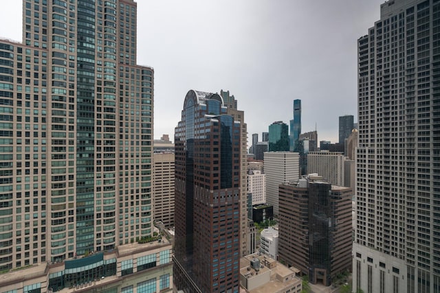 30 E Huron St Unit 3710, Chicago, IL 60611 - photo 19