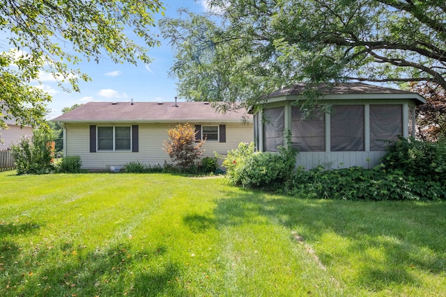 1489 Lake Holiday Dr, Lake Holiday, IL 60548 - photo 3