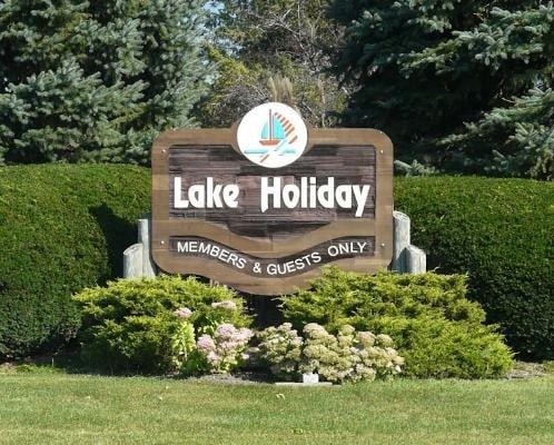 1489 Lake Holiday Dr, Lake Holiday, IL 60548 - photo 33