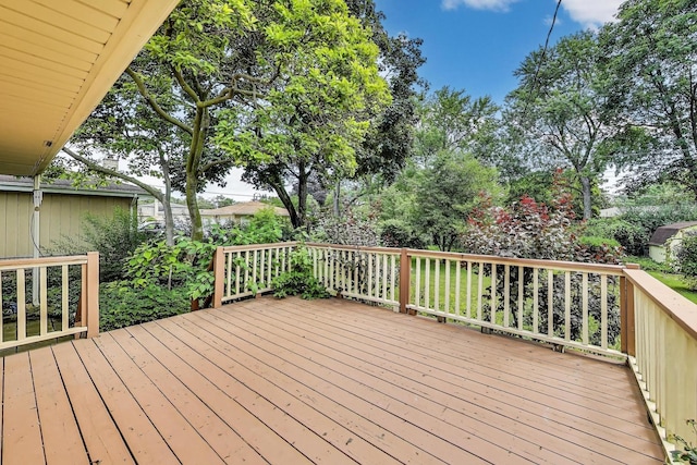 859 S Mount Prospect Rd, Des Plaines, IL 60016 - view of wooden deck