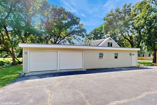 16051 W Des Plaines Dr, Libertyville, IL 60048 - photo 29
