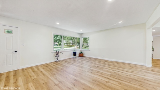 16051 W Des Plaines Dr, Libertyville, IL 60048 - photo 9