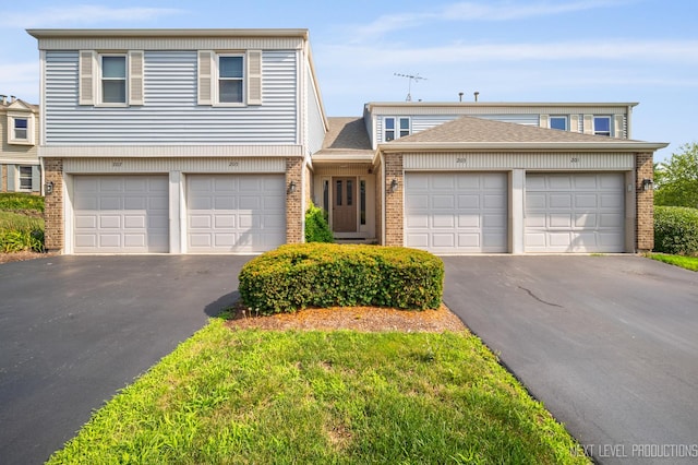 203 Auburn Ct Unit 203, Saint Charles, IL 60174 - photo 1