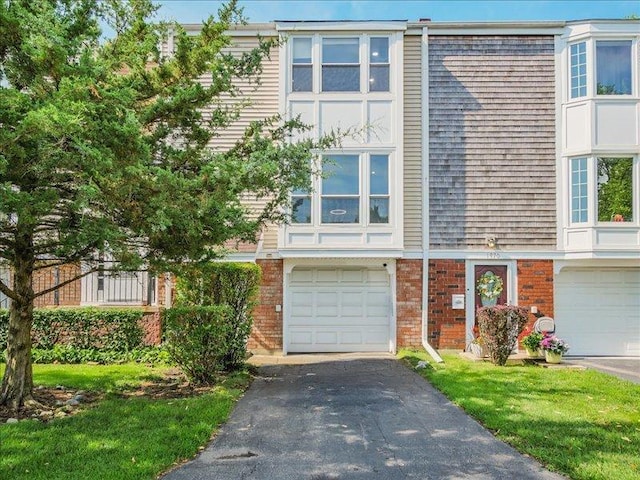1968 Holbrook Ln, Hoffman Estates, IL 60169 - photo 1