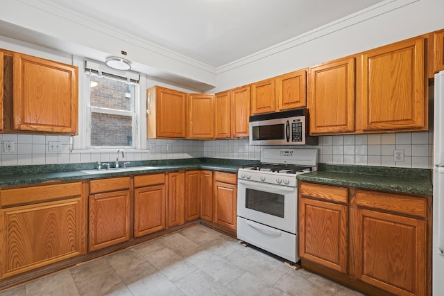 404 S Chicago Ave, Rockford, IL 61104 - photo 10