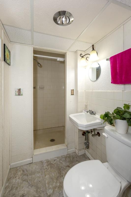 616 W 6th St, Belvidere, IL 61008 - photo 25