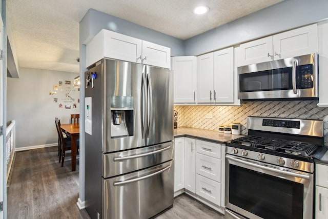 648 White Ct, Gurnee, IL 60031 - photo 13