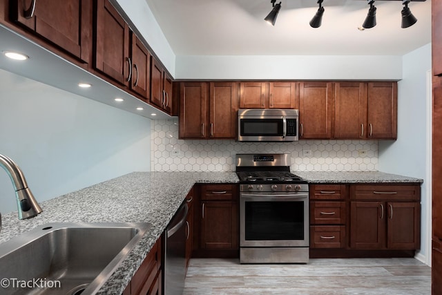 5825 Doe Cir Unit 5825, Westmont, IL 60559 - photo 6