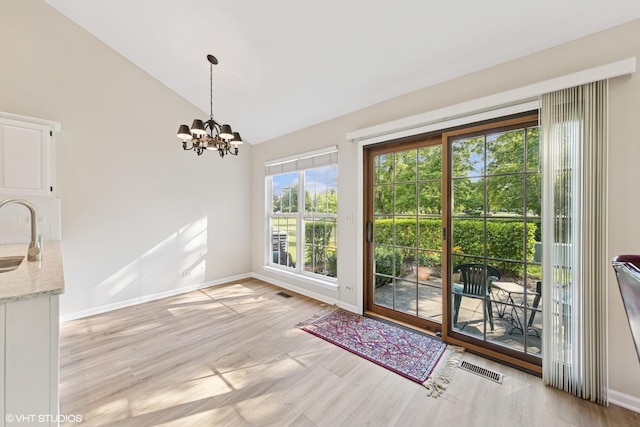 639 Clover Hill Ln, Elk Grove Village, IL 60007 - photo 15