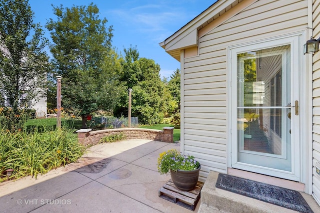 1291 White Chapel Ln, Algonquin, IL 60102 - view of patio / terrace
