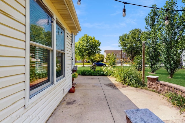 1291 White Chapel Ln, Algonquin, IL 60102 - view of patio / terrace