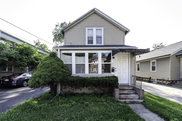 434 S Jackson St, Waukegan, IL 60085 - photo 1