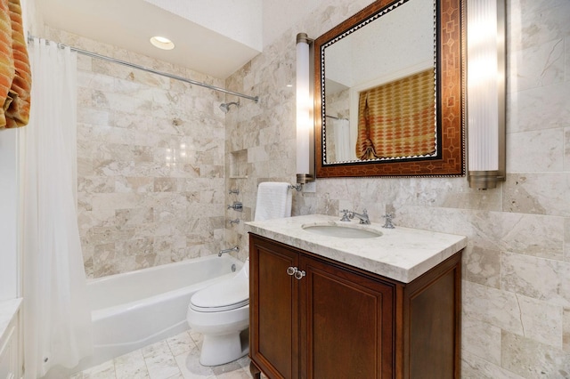 189 E Lake Shore Dr Unit Ph18, Chicago, IL 60611 - bathroom with shower / bath combo with shower curtain, vanity, and tile walls